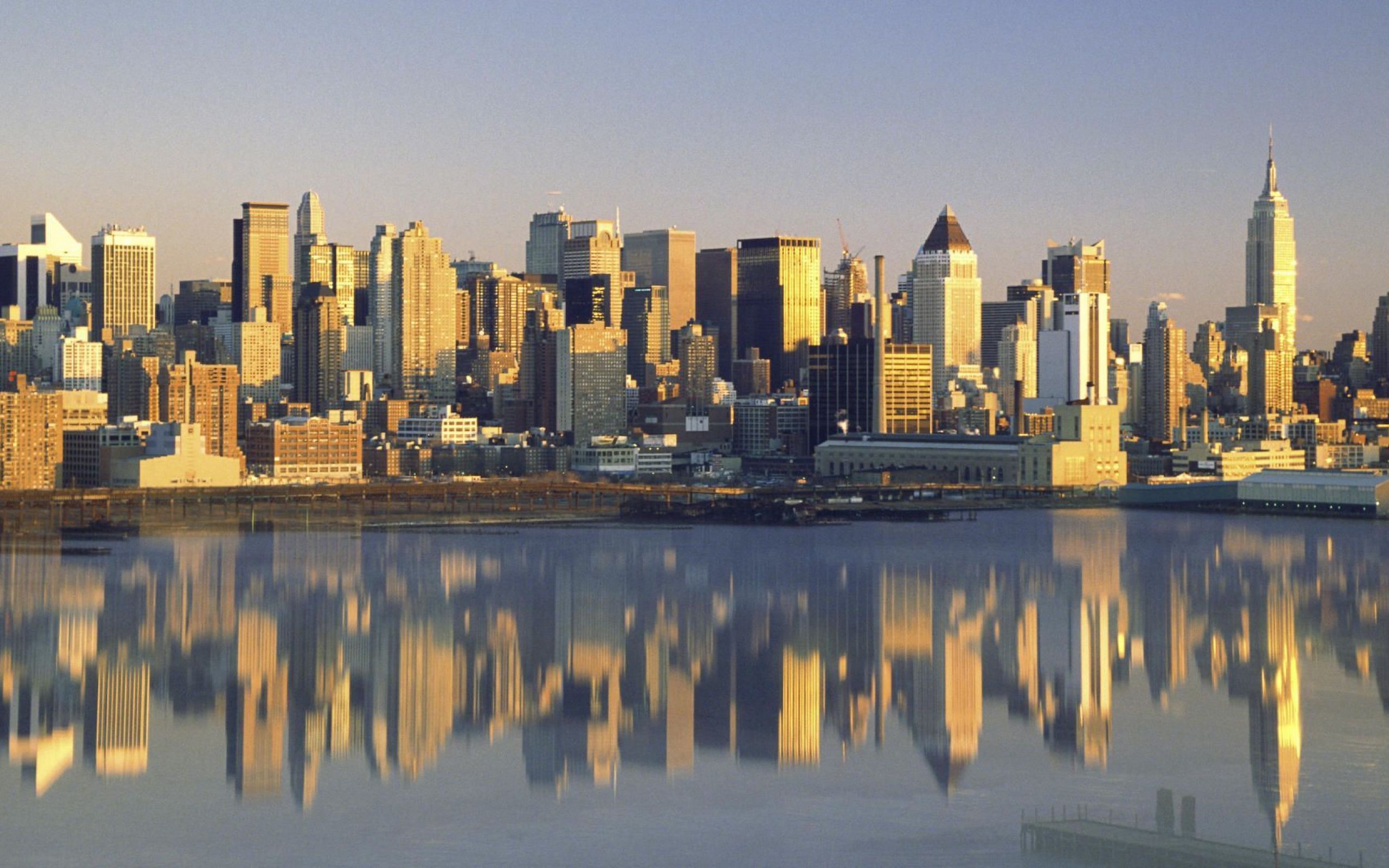 New york is a city that. Нью-Йорк Сити 1920. Сити Скайлайн Нью Йорк. Манхэттен остров в Нью-Йорке.