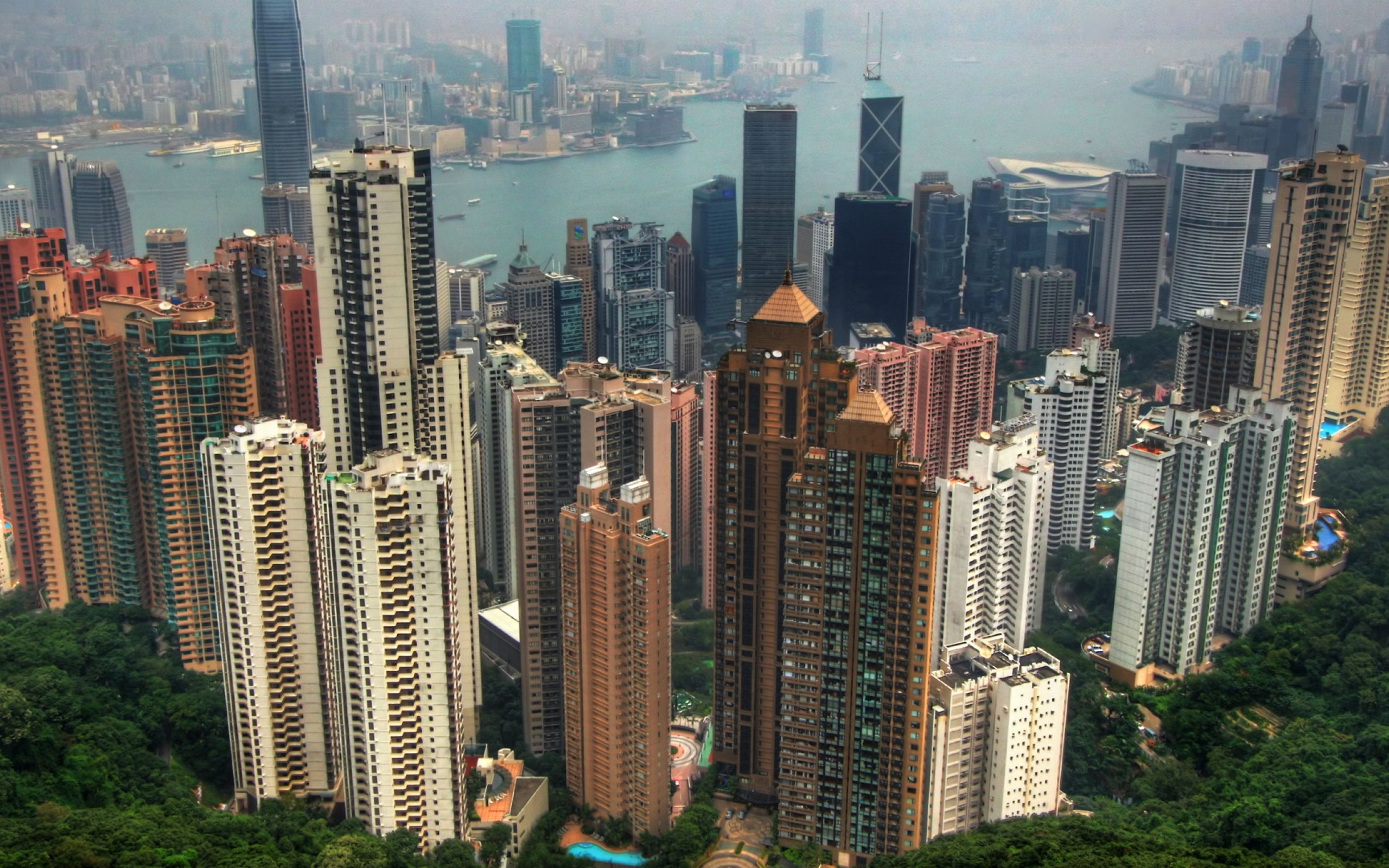 Небоскребы гонконга. Европейский квартал Гонконг. Гонконг небоскребы. Гонконг небоскрёб Китая. Небоскреб Гонконга скайскрепер.