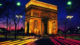 Триумфальная Арка Париж